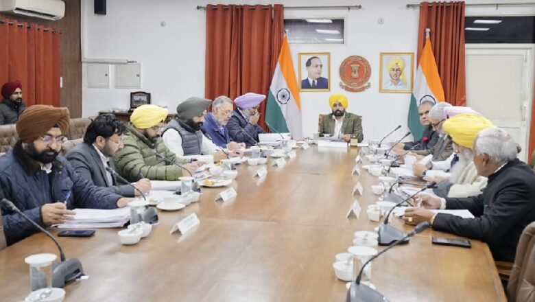 ਮੁੱਖ ਮੰਤਰੀ ਭਗਵੰਤ ਸਿੰਘ ਮਾਨ ਦੀ ਅਗਵਾਈ ਵਿੱਚ ਪੰਜਾਬ ਵਜ਼ਾਰਤ ਵੱਲੋਂ ਲਹਿਰਾਗਾਗਾ ਵਿਖੇ ਮੈਡੀਕਲ ਕਾਲਜ, ਡਿਜੀਟਲ ਓਪਨ ਯੂਨੀਵਰਸਿਟੀ ਨੀਤੀ ਅਤੇ ਹੋਰ ਲੋਕ ਪੱਖੀ ਫੈਸਲਿਆਂ ਨੂੰ ਹਰੀ ਝੰਡੀ